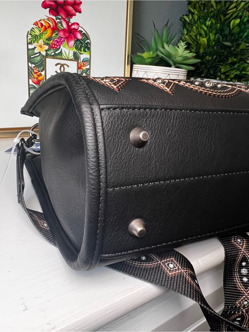 Wrangler Southwestern Tooled Tote Bag Black Faux Leather Western Satchel NWT - Picture 8 of 11